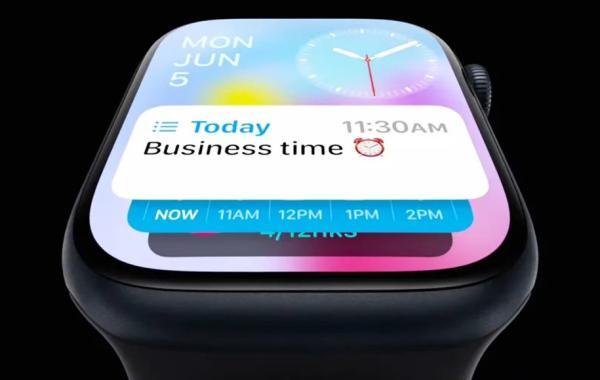 اپل WatchOS 10 را با تمرکز بر ویجت ها رونمایی کرد